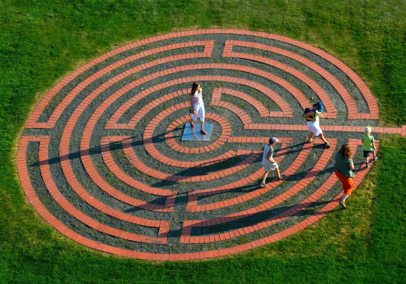 labyrinth-renate rubel